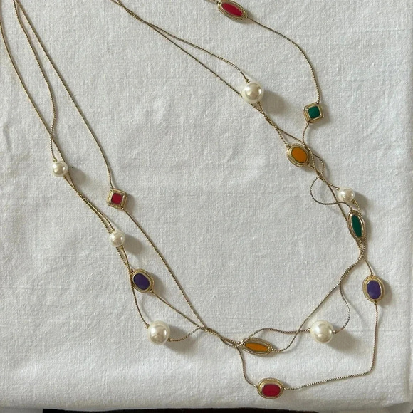 Multi Color Beaded Costume Jewelry - Picture 2 of 3